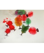 ASSORTED  TREES -10 PIECES - ALL SCALES -  SOME LYCHEN -GOOD- L243 - $10.67 CAD