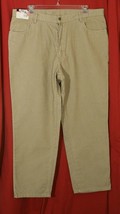 Roundtree &amp; Yorke Varsity Men&#39;s Khaki Beige Corduroy Jean Relax Pants 42x30  NWT - £17.71 GBP