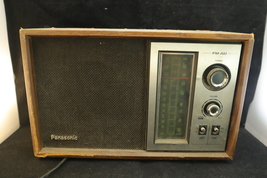 Vintage Panasonic RE-6286 Walnut Woodgrain Tabletop AM/FM Radio - £8.75 GBP