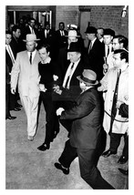 Jack Ruby Prepares To Shoot Lee Harvey Oswald 11/24/63 Jfk Assassin 4X6 Photo - £6.34 GBP