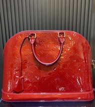 Pre-Owned Vintage Louis Vuitton Red Vernis Monogram Alma GM Top Handle Bag - £1,274.73 GBP