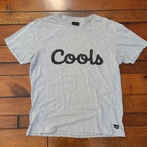 BARNEY COOLS T-Shirt Men&#39;s XL &#39;Cools&#39; Cursive Tee Grey Heather Australia - $9.85