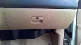 Denali Xl 2008 Glove Box 103000362!GLOVE Box Door Only, No Key! - $63.87