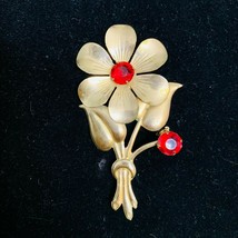Vintage Gold Tone &amp; Red Rhinestone Flower Brooch (2197) - $7.50