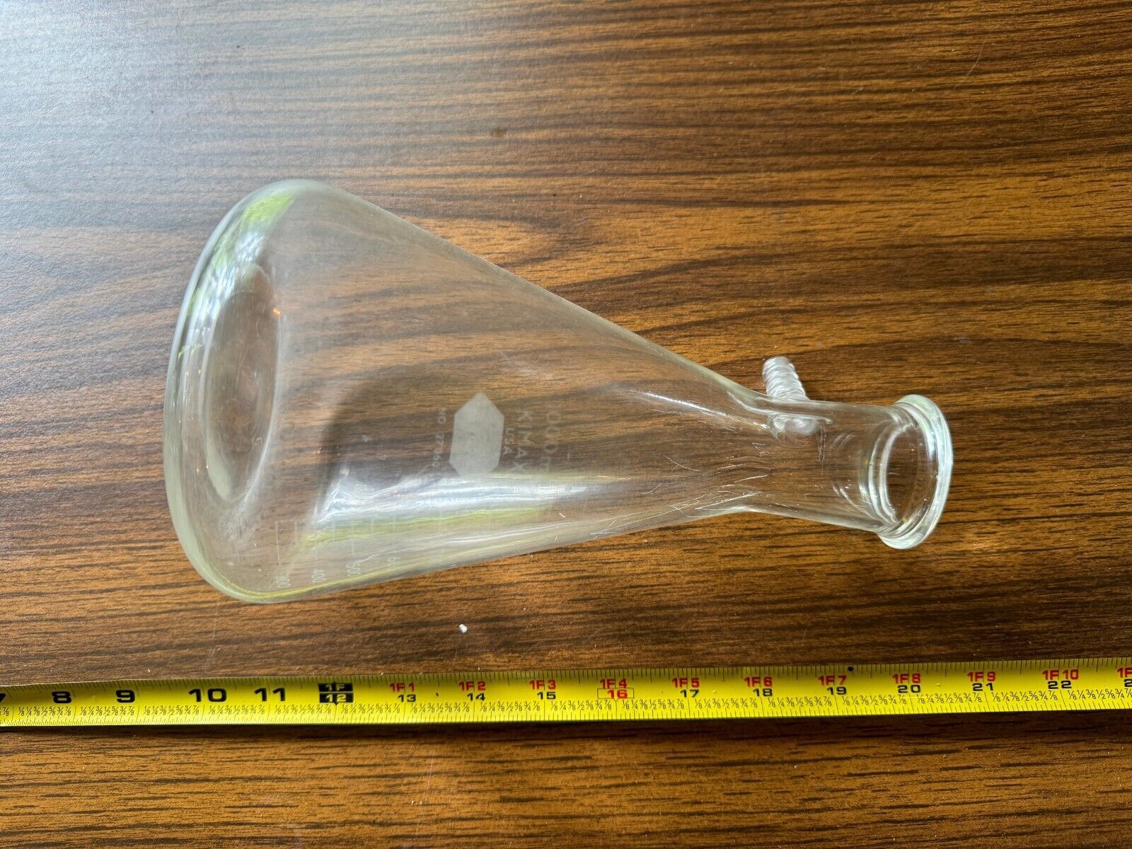 Kimax 27060 1000mL Single Spout Erlenmeyer Filter Filtration Vacuum Flask - $17.40