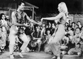 Diamond Head movie Yvette Mimieux James Darren do Hawaiian dance 5x7 inch photo - £4.52 GBP