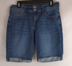 Levi&#39;s 515 Bermuda Women&#39;s Cuffed Distressed Whiskered Jean Shorts Size 10 - £12.19 GBP