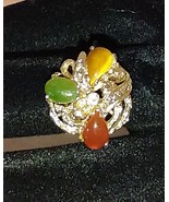 Pretty vintage ring with tiger&#39;s eye, carnelian, and jade.  Size 8.5 - £16.02 GBP