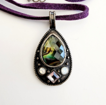 Vintage Teardrop Pendant Necklace Acrylic/Resin Inlay Handmade Jewelry Maine B67 - £11.79 GBP