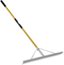 GroundWork YN-ALR004-36FL Aluminum Landscape Rake 36 Inch Yellow - $121.72 CAD