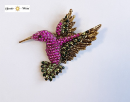Beautiful Pink &amp; Green Rhinestones Hummingbird Brooch for Women Bird Pin Brooch - £8.89 GBP