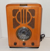 Thomas Collector’s Edition Radio/Cassette AM/FM/AFC Model 711 Tested Works - $78.66