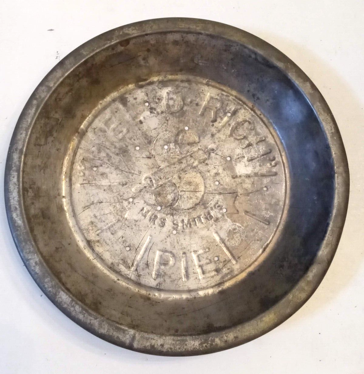 Primary image for Mrs. Smith's "Mello-Rich" Pie Tin Pan Perforated Bottom MCM VTG Metal Oven Ware