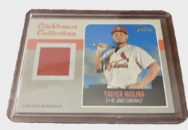 2019 Topps Heritage Clubhouse Collection Relic CCR-YM Yadier Molina - £3.88 GBP