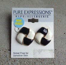 Pure Expressions Black Off White Enamel Gold Tone Metal Square Pinwheel Earrings - £7.00 GBP