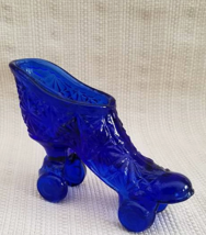 Glass cobalt blue roller skate shoe by Fenton - £7.89 GBP