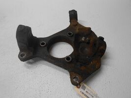 2004 Chevrolet Silverado 1500 FRONT LEFT LH DRIVER KNUCKLE - $69.99