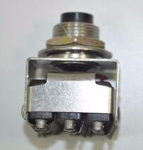 Microswitch Pushbutton Momentary Switch Model# 3PB7 - €14,94 EUR