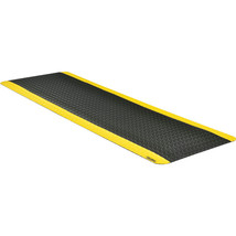 2&#39; x 6&#39; Diamond Plate Ergonomic Mat 15/16&quot; Thick Black/Yellow Border - £135.92 GBP