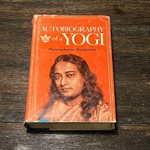 Autobiography of a Yogi Paramahansa Yogananda 11th Edition 1971 Hardcover Book - $23.36