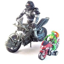 Set *2 Ninja Turtles Action Figures With Motorcycles Year 2008, Collector&#39;s Item - £43.59 GBP