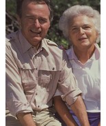 George H W Bush Barbara First Lady President Vintage Photograph Photo 24731 - £11.78 GBP