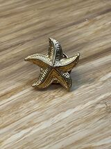 Vintage Unbranded Small Gold Tone Starfish Lapel Hat Pin Ocean Beach KG JD - $9.89