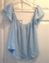 Heart And Hips Light Blue Flowy  Off Shoulder Top Junior Size Large   NWT - £11.83 GBP