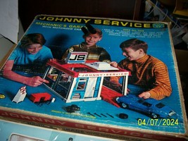 Vintage 60&#39;s Topper Toys Johnny Service Mechanics Garage in Box - £43.07 GBP