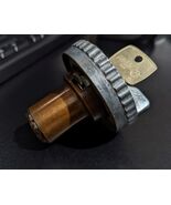 MERCEDES LOCKING FUEL GAS CAP 250 280 108 111 113 220 230 190SL 190 SL P... - $846.10 CAD