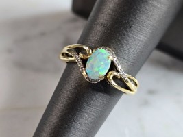 Womens Vintage Estate 10k Yellow Gold Opal Diamond Ring 2.6g E1348 - £207.31 GBP