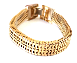 Fashion/Costume Women's Gold Tone Bracelet 7 inches - £6.38 GBP