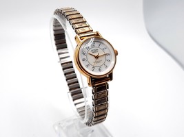 1999 Timex Acqua Indiglo Watch Women New Battery 23mm Gold Tone G4 - £10.96 GBP