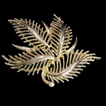 Vtg. Signed Lisner Brushed &amp; Filigree Gold Large Leaf Brooch Pin - £29.75 GBP