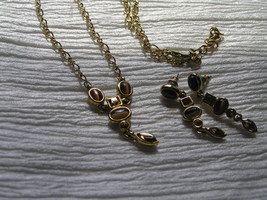 Estate Dainty Demi Oval Tigereye w Faceted Yellow Rhinestone Necklace &amp; Dangle - £9.45 GBP