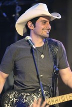 Brad Paisley 24x36 Inch Poster Concert - £23.79 GBP