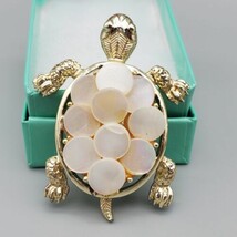 Vintage Brooch Pin Turtle Mother Of Pearl Disks Gold Tone - £35.51 GBP