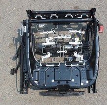 2004-2007 Volkswagen Touareg Front Passenger Right Seat Track Assembly J1853 - $137.99