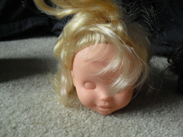 Vintage 1994 Tyco Vinyl Unused Factory Stock Blonde Girl Doll Head 3 1/2... - $16.83