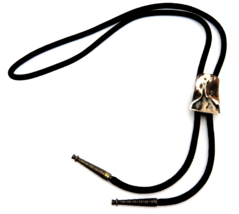 Vintage Bolo Tie 1.25&quot; Polished Agate Brass Ends Black Cord - £14.85 GBP