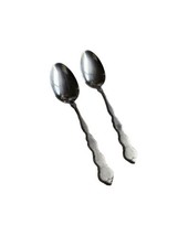 Lot X 2 Oneida Distinction Deluxe Valerie Satin Stainless Flatware 6&quot; Teaspoons - £14.62 GBP