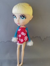 2012 Cutie Pops Doll Jada 10 Inch with No Extensions but has outfit - $6.00