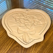 Brown Bag Cookie Art Ceramic Mold Heart Flowered &amp; Recipe Book, 1990 Vintage Euc - £11.05 GBP