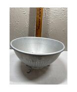 Vintage Wear-Ever Aluminum Colander Self-Standing Footed A-3125 Made in USA - $27.45