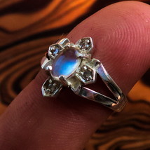 Sterling Silver Solitaire Ring oval shaped Ceylon Moonstone and 4 CZ - Size 6.75 - $59.00