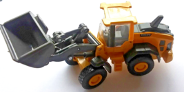 Volvo Articulated Bull Dozer, ~ 5 &quot; Long, Rubber Tires, New Out of Packa... - $6.92