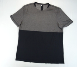 Lululemon Men’s Two Toned Shirt Black Gray Stretch Crew Neck Short Sleeve Sz XL - £14.80 GBP