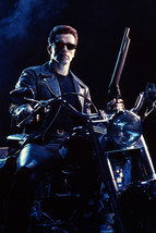 Arnold Schwarzenegger Terminator 2: Judgment Day Motorbike Shotgun 18x24... - £19.10 GBP