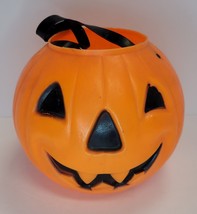 Vintage Hard Plastic Pumpkin Bucket Halloween Candy Pail Metal Rivet Str... - $19.79