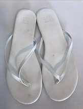 NY&amp;C New York &amp; Co. Women&#39;s White Leather Thong Sandals Flip Flops - £23.62 GBP